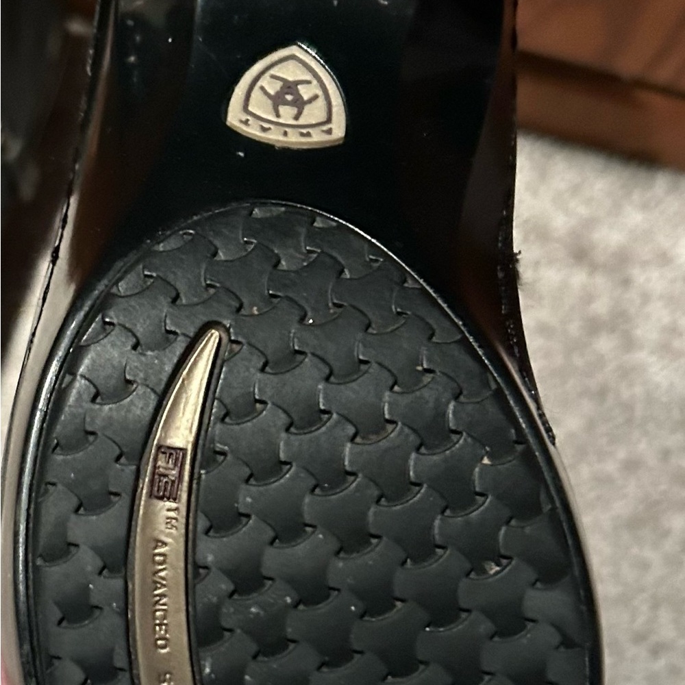 ARIAT Chelsea Boot - Picture 5 of 7